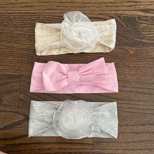 First impressions headbands for baby girl, fits 3 months to 24 months.